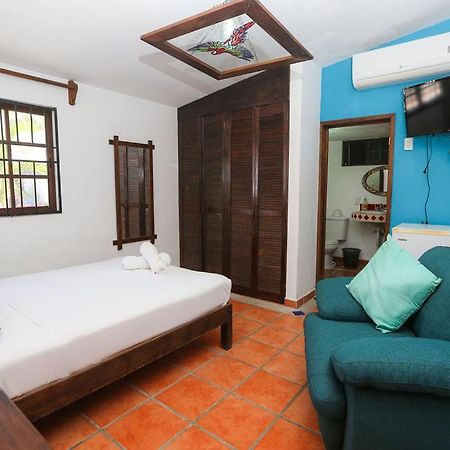 Ikaro Suites Colonial Cancún Extérieur photo
