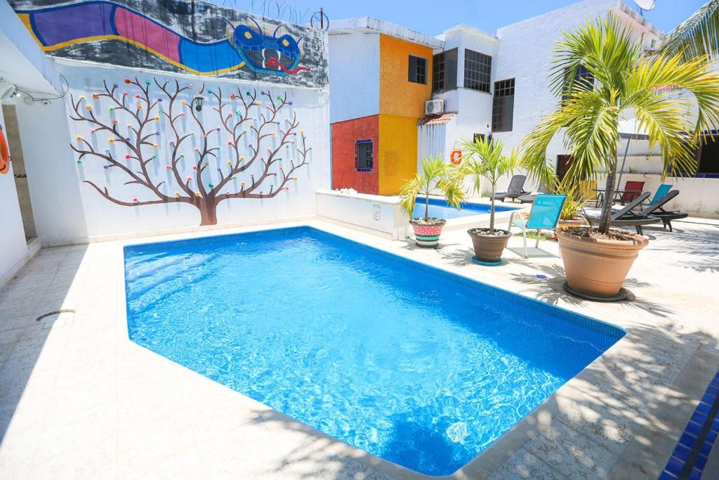 Ikaro Suites Colonial Cancún Extérieur photo