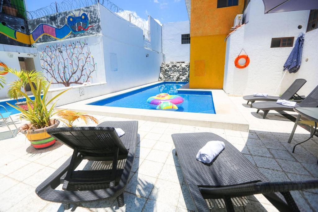 Ikaro Suites Colonial Cancún Extérieur photo