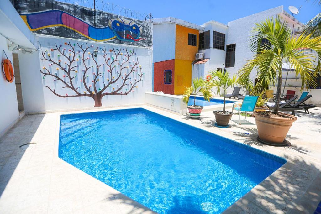 Ikaro Suites Colonial Cancún Extérieur photo