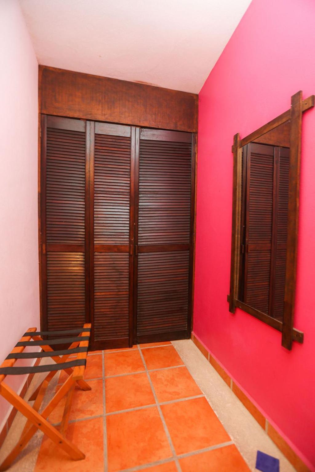 Ikaro Suites Colonial Cancún Extérieur photo